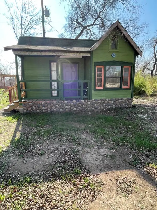 7691 Delwau Ln, Austin, TX 78725