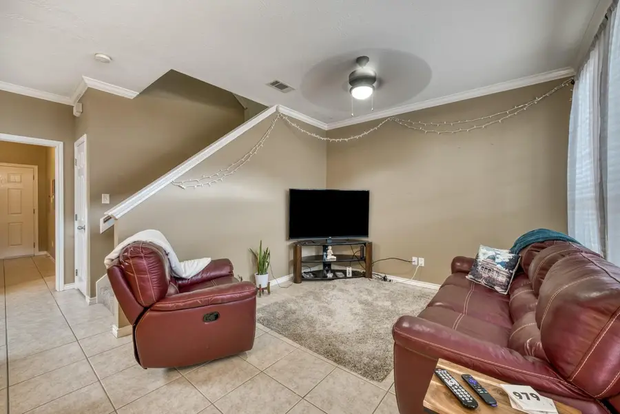 328 Forest Drive Loop #328, College Station, TX 77840 - Image #3