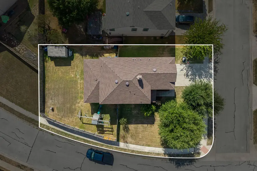 701 Big Sur Trl, Taylor, TX 76574 - #2