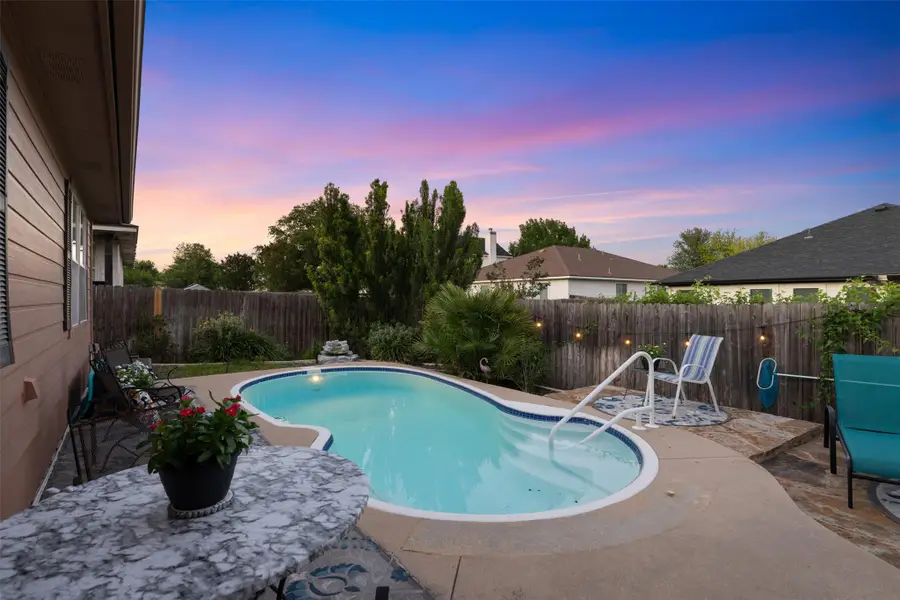 1301 Four Cabin Ct, Round Rock, TX 78665 - #2