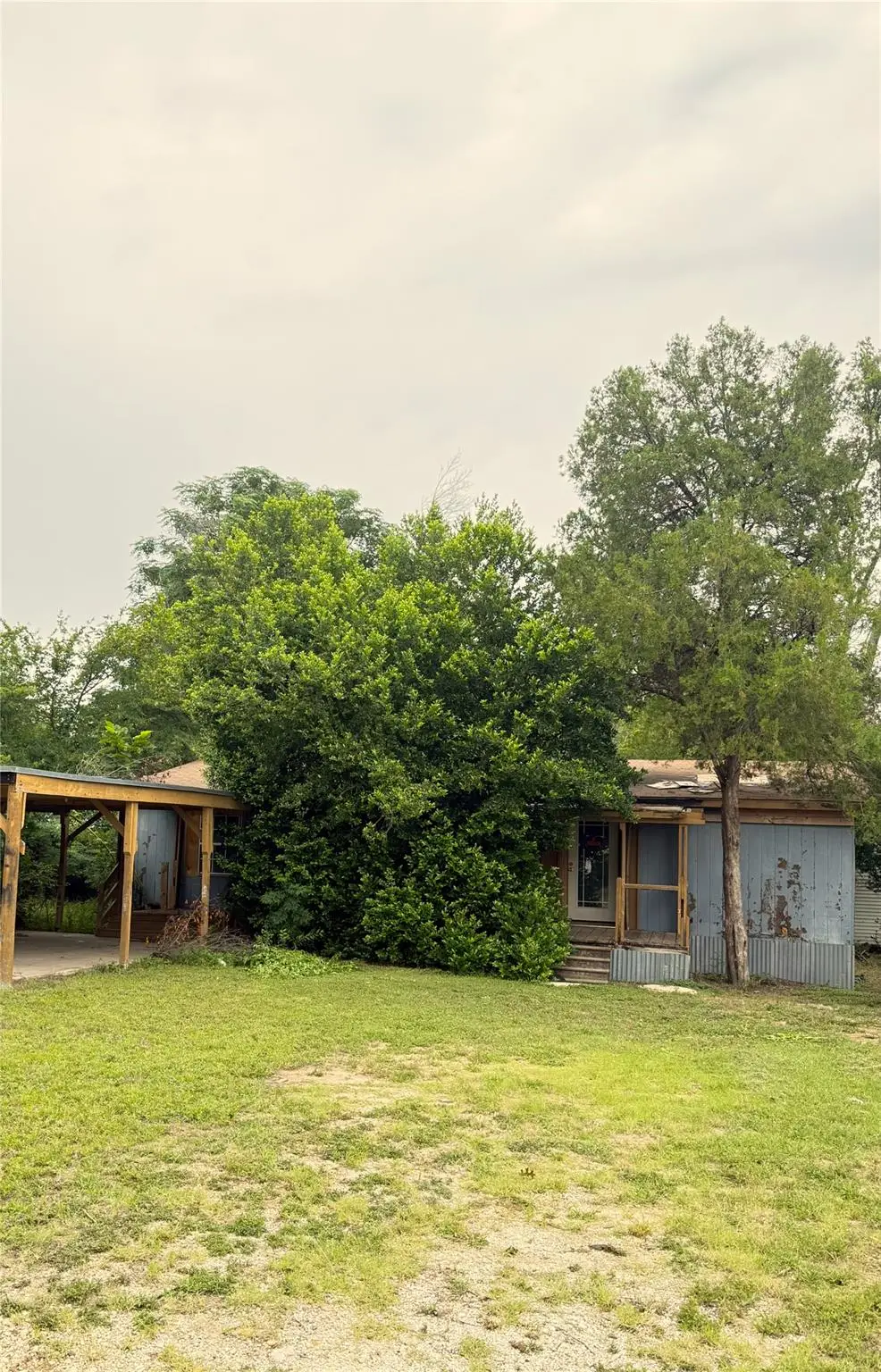 834 W Bell Ave, Rockdale, TX 76567 - Image #1