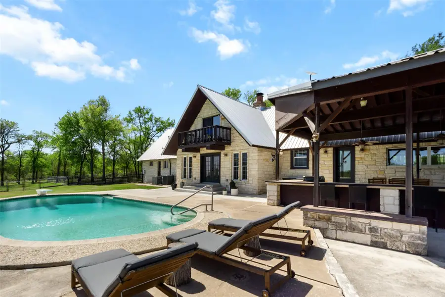 4530 Fm 86, Luling, TX 78648 - Image #2