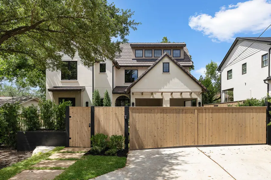 2705 Warren St, Austin, TX 78703 - #3