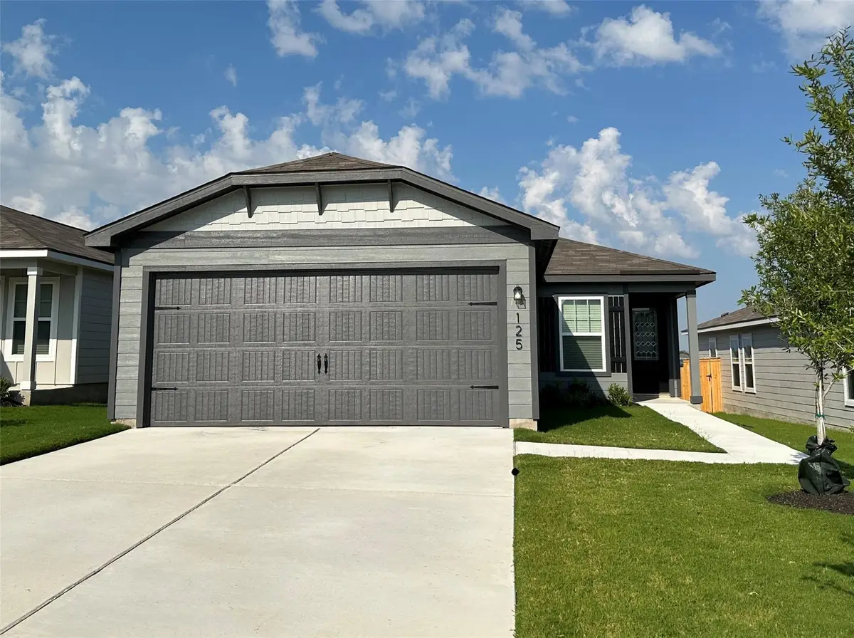 125 Morrison Dr, Jarrell, TX 76537 - Image #1