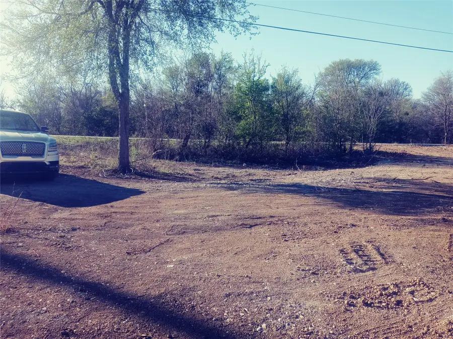 8818 Elroy Rd, Del Valle, TX 78617 - #3