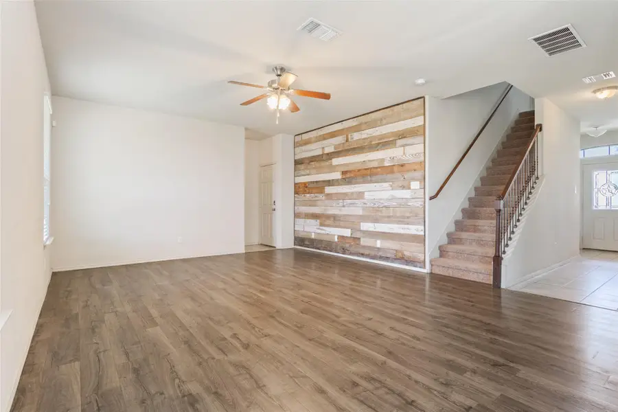 231 Druse Ln, Jarrell, TX 76537 - Image #3