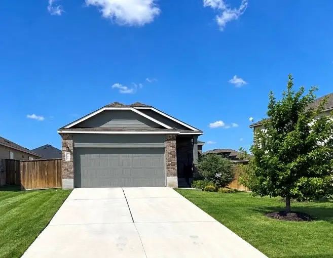 105 Pottersville Ln, Jarrell, TX 76537 - #2