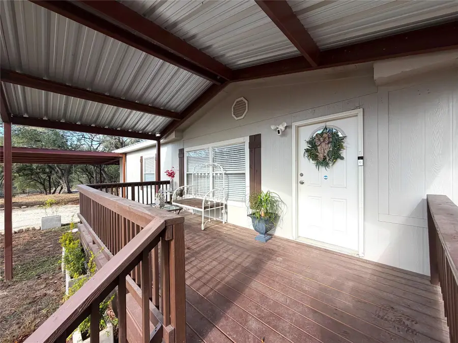 7662 Jessica Ln, Spring Branch, TX 78070 - Image #3