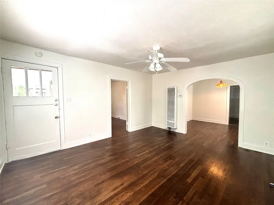 4910 Avenue H Ave, Austin, TX 78751 - #3