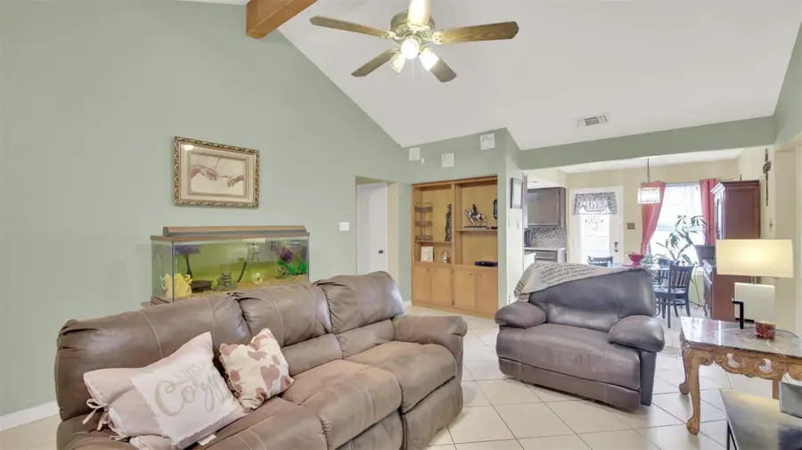 1713 Parkside Cir, Round Rock, TX 78664 - Image #2