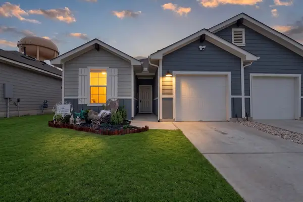 439 Arnold Loop, Kyle, TX 78640