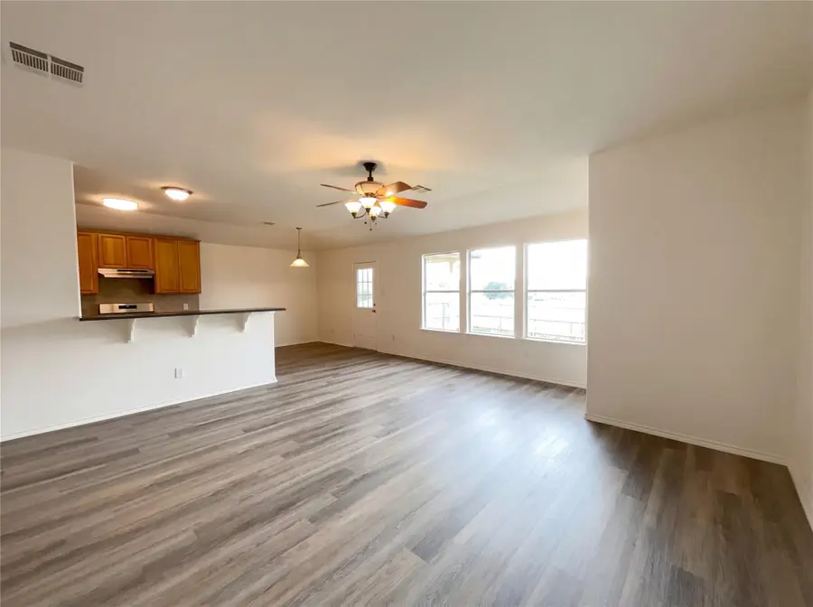 506 Gettysburg Loop, Elgin, TX 78621 - #3