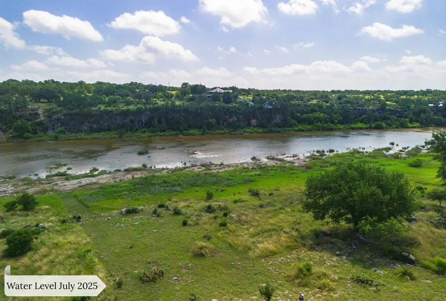 900 Rio Vista Rd, Johnson City, TX 78636 - Image #3