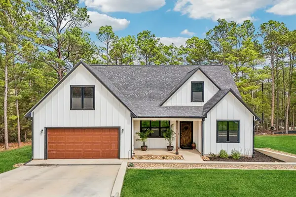 106 Kahuku Ct, Bastrop, TX 78602