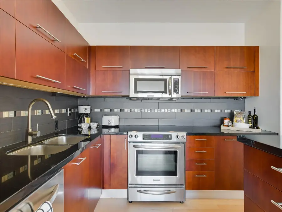 603 Davis St #2001, Austin, TX 78701 - #3