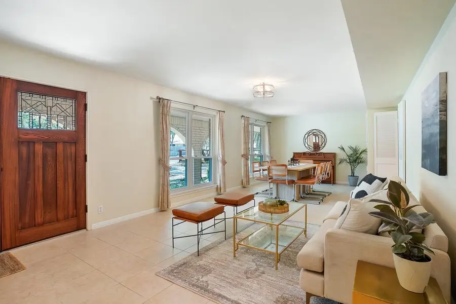 11204 Deadoak Ln, Austin, TX 78759 - Image #3