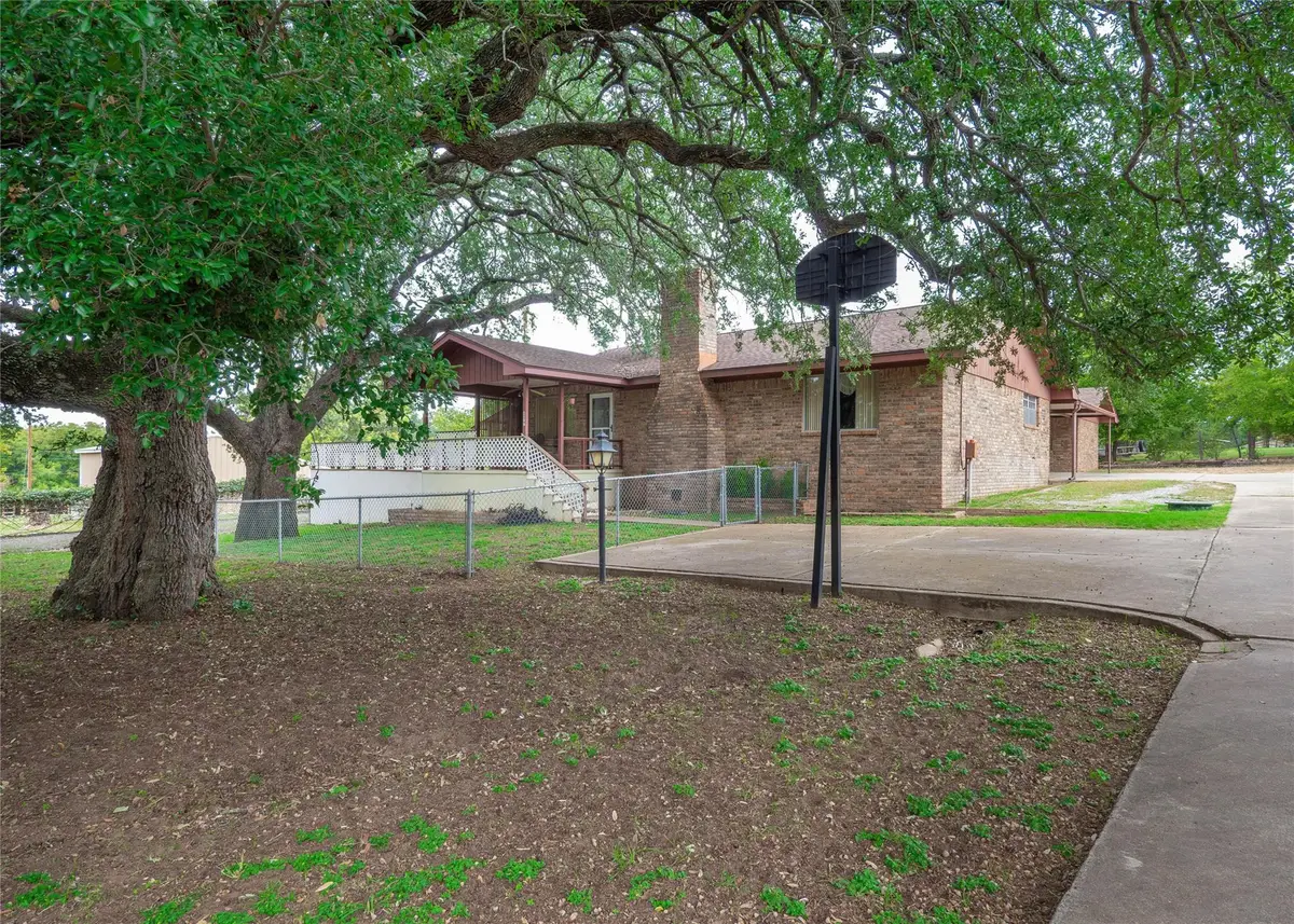 4317 River Oaks Dr, Kingsland, TX 78639 - #1