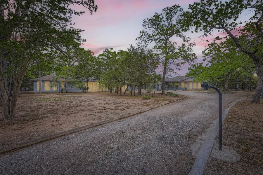 200 Woodlands Dr, Bastrop, TX 78602 - #2