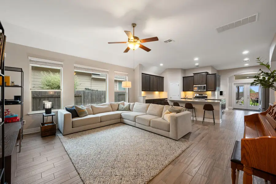725 Blue Agave Ln, Georgetown, TX 78626 - #2