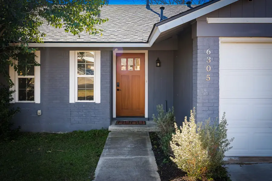 6305 Craigwood Cir, Austin, TX 78725 - Image #2