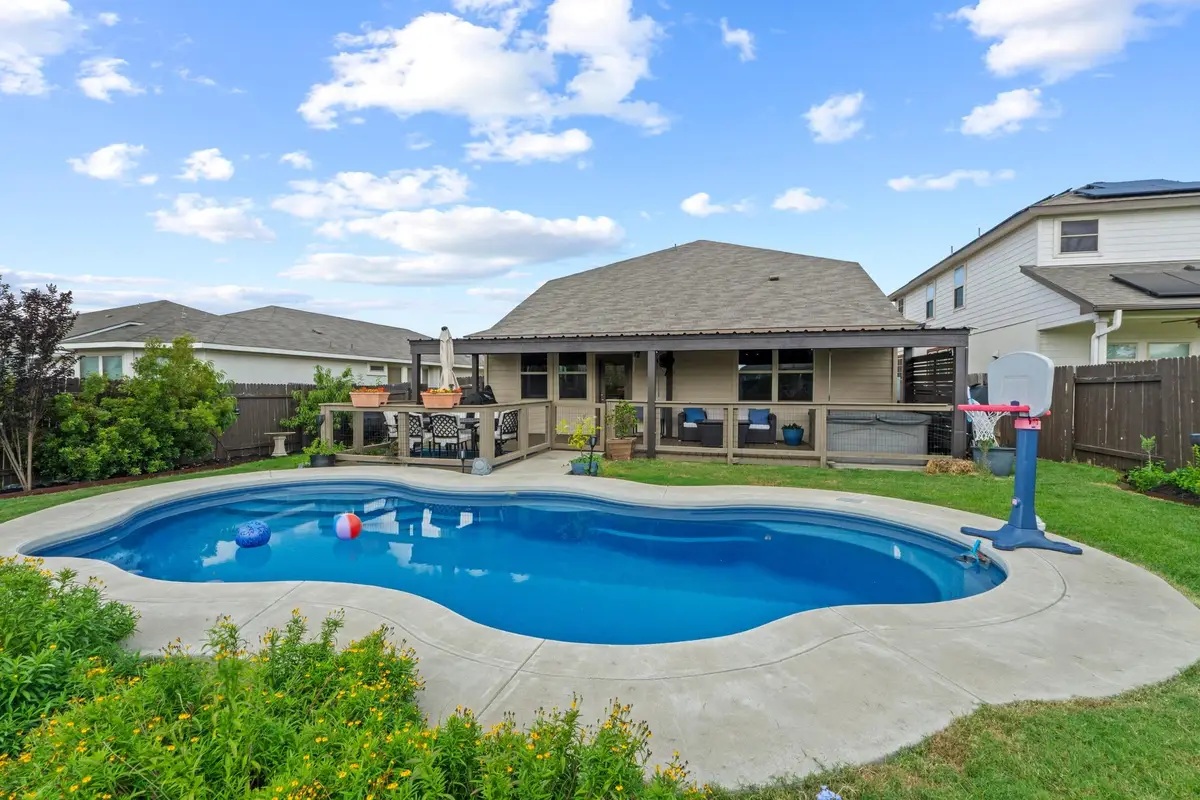 19201 Kimberlite Dr, Pflugerville, TX 78660 - #1