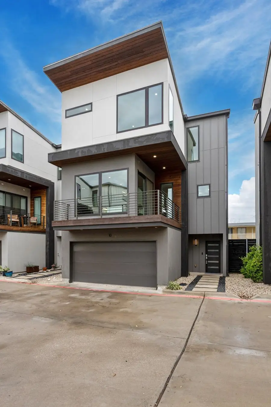 5605 Sunshine Dr #10, Austin, TX 78756 - #3