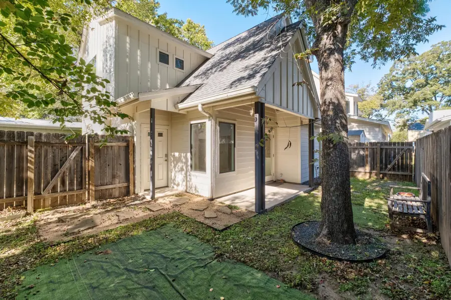 2209 Willow St #B, Austin, TX 78702 - Image #3