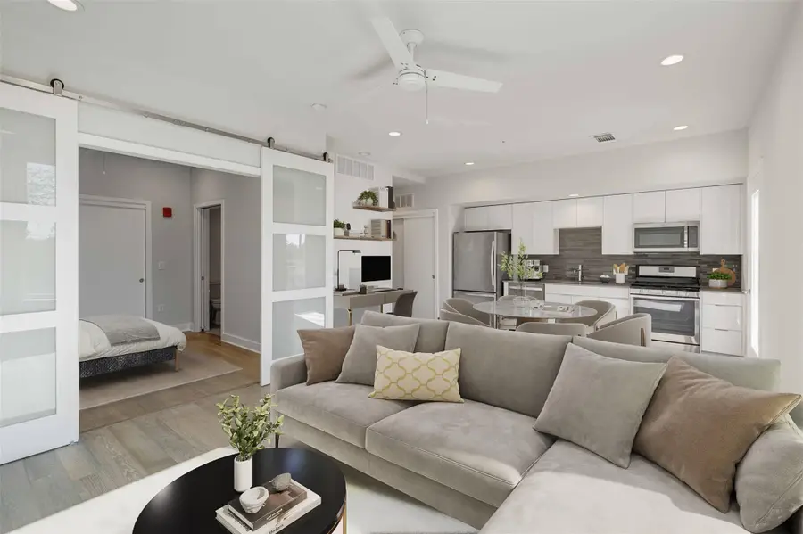 1800 E 4th St #205, Austin, TX 78702 - #3