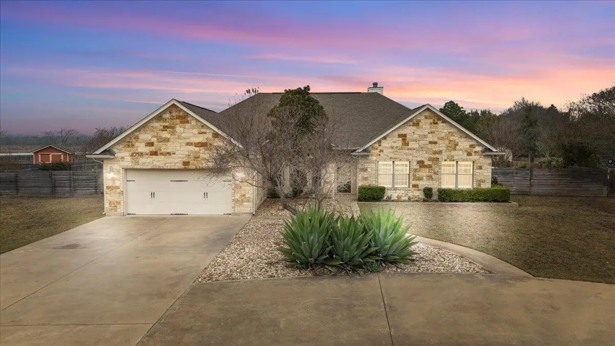 106 Spring Mdw, Bastrop, TX 78602 - Image #1