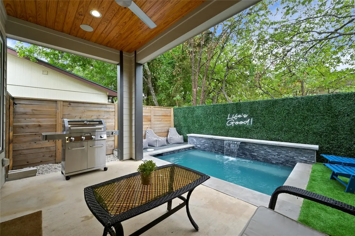 1310 Comal St, Austin, TX 78702 - #1