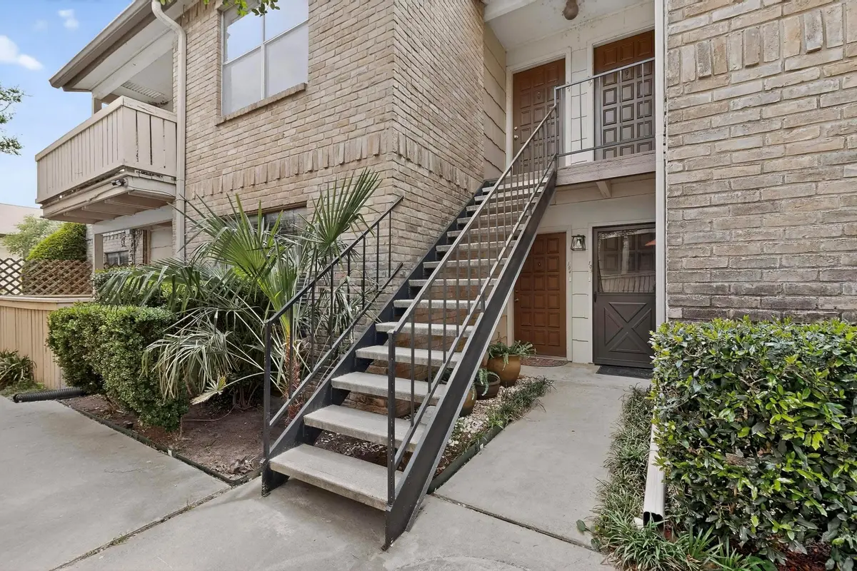 8210 Bent Tree Rd #104, Austin, TX 78759 - #1