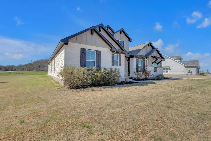 276 Raptor Beak Way, Cedar Creek, TX 78612 - Image #2