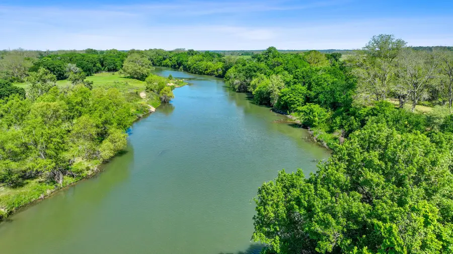 663 Sh 230 Loop, Smithville, TX 78957 - Image #2