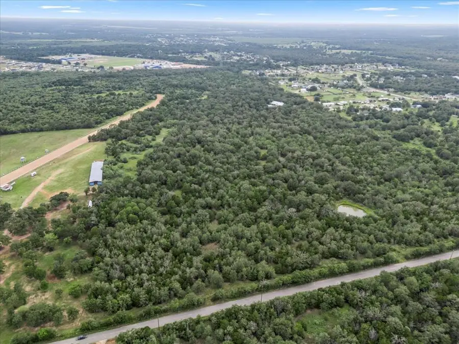 000 Mcdonald Ln W, Cedar Creek, TX 78612 - #2