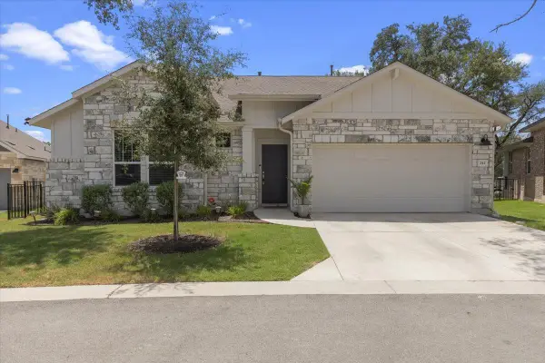 242 Reveille Dr, Kyle, TX 78640