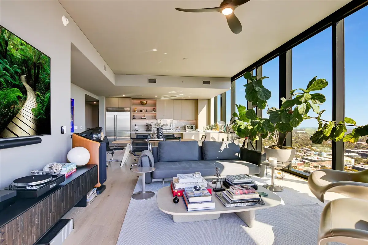 610 Davis St #3901, Austin, TX 78701 - Image #1