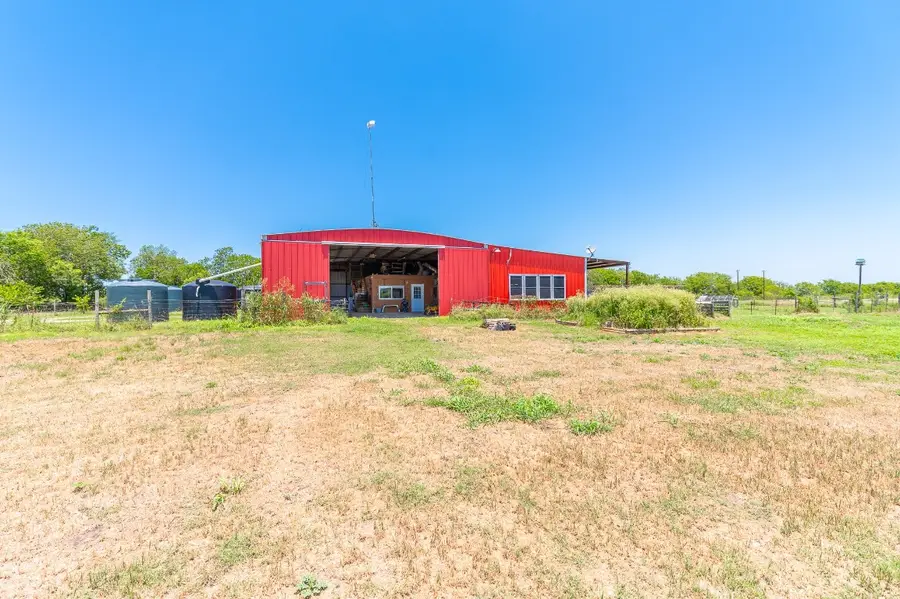 1380 Railroad Street, Maxwell, TX 78656 - Image #2