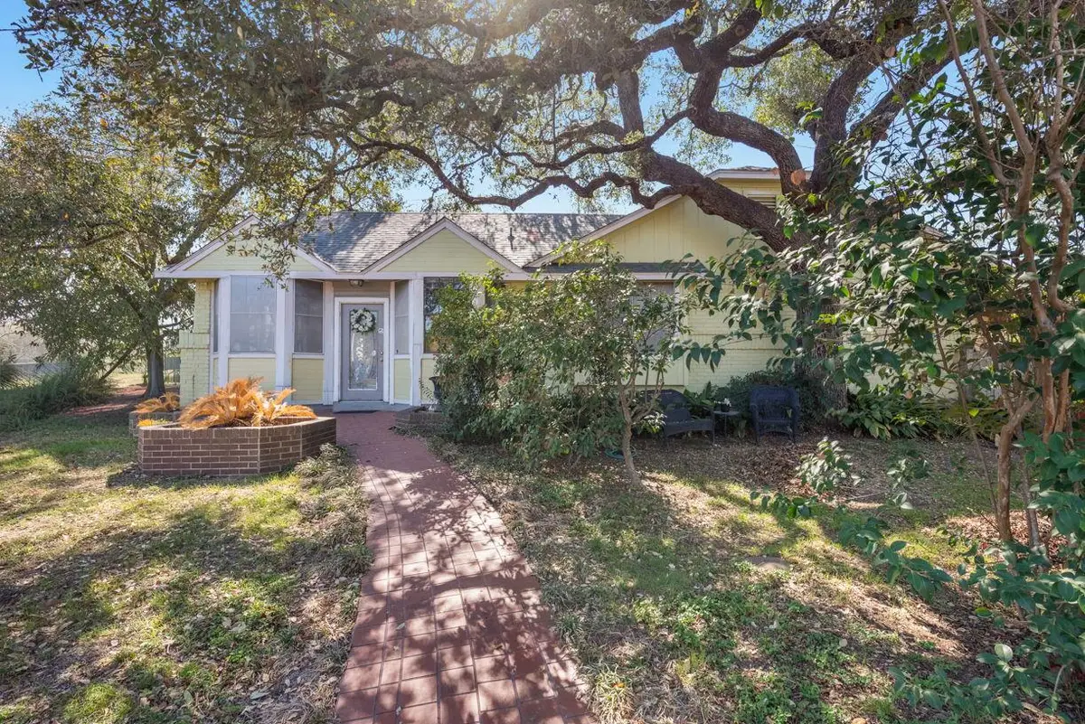 5726 Abilene Trl, Austin, TX 78749 - #1