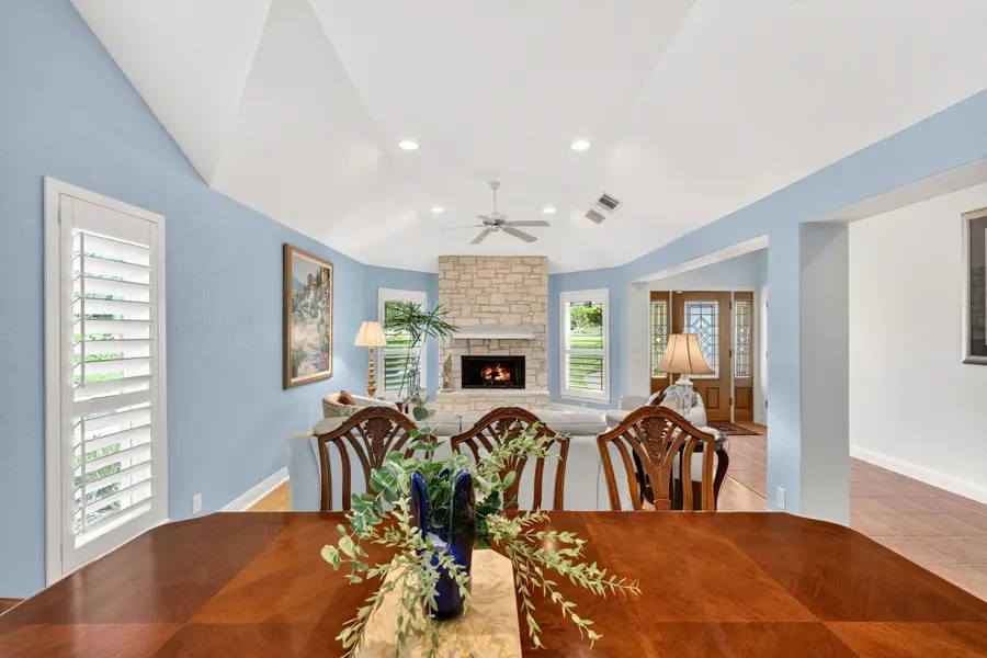 17 Stillmeadow Dr, The Hills, TX 78738 - #3