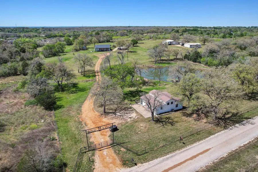 1025 County Road 454, Lincoln, TX 78948 - Image #2