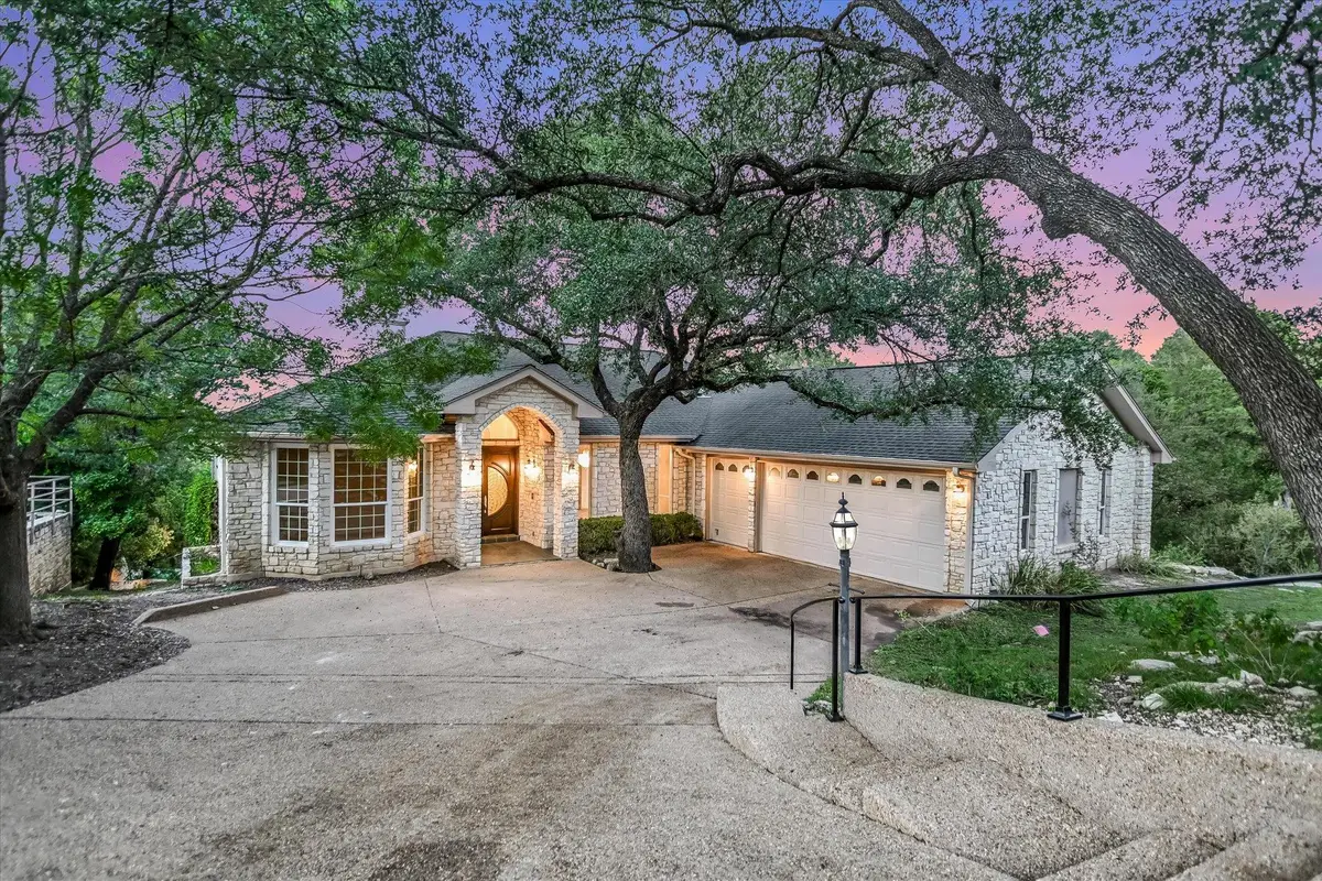 103 Highlander St, Lakeway, TX 78734 - #1