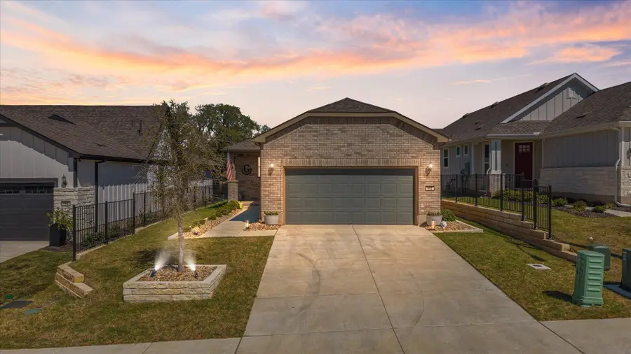 112 Clay Hill St, Georgetown, TX 78633 - #2