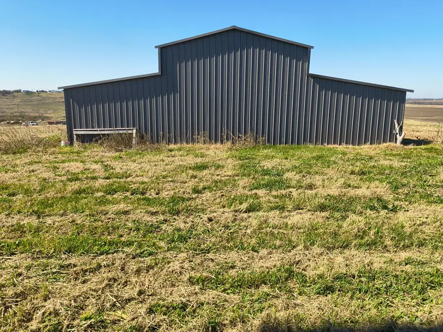 668 County Road 451, Taylor, TX 76574 - #2