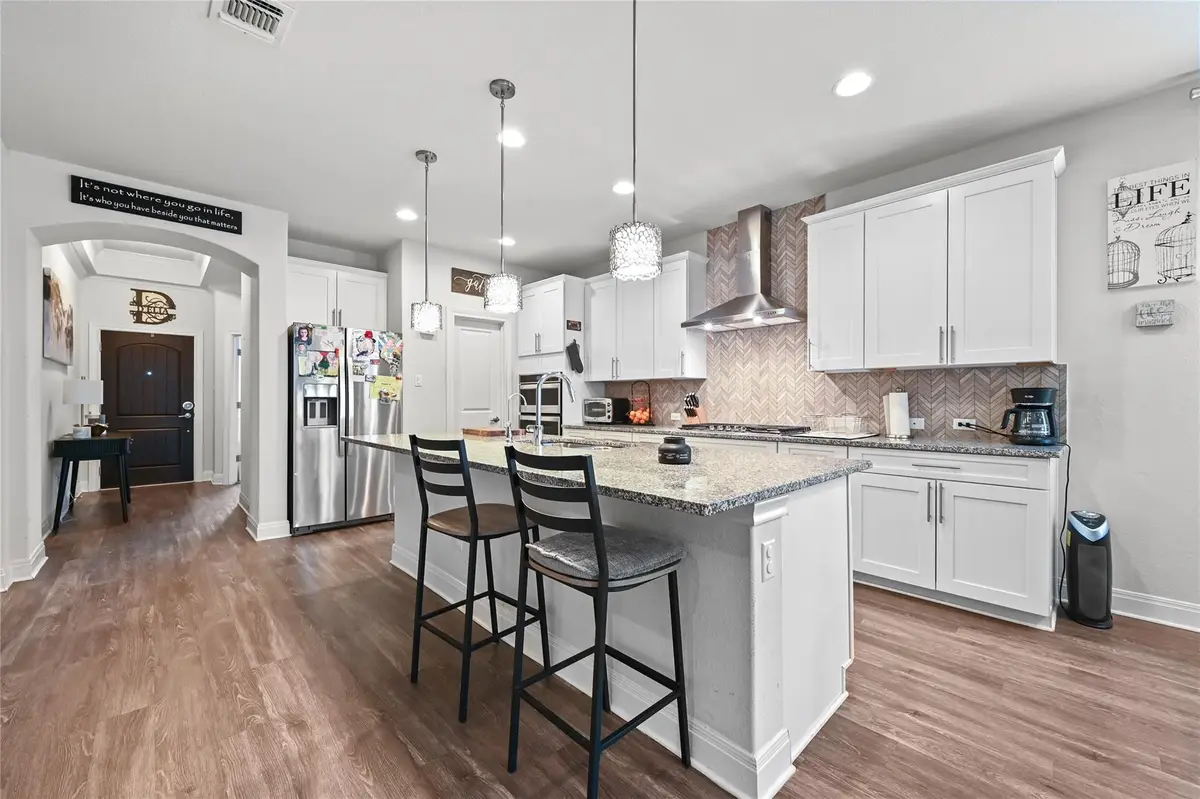 689 Bayberry Cir, Buda, TX 78610 - #1