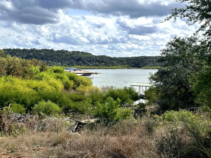 551 Lake View Dr, Spicewood, TX 78669 - #2
