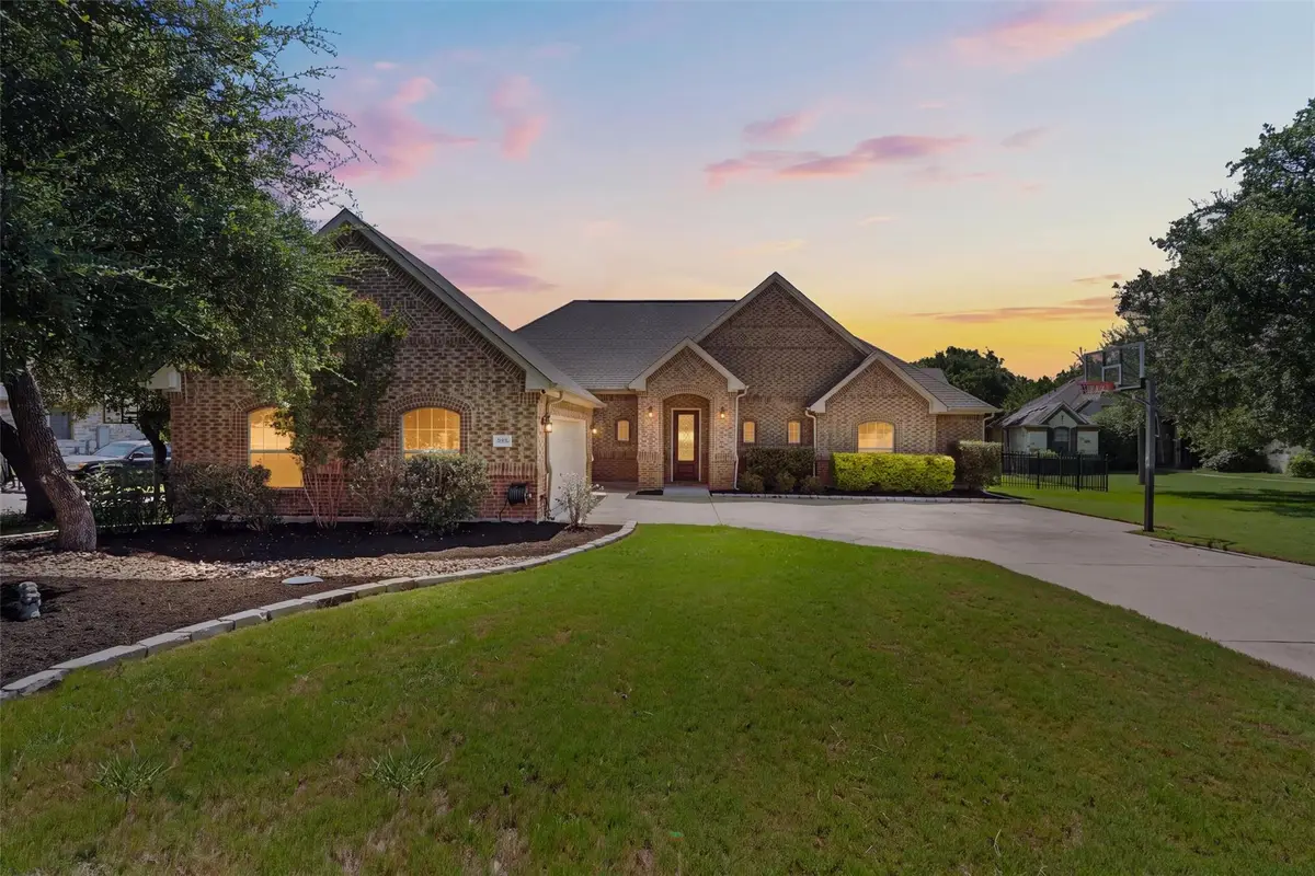 205 Quarry Lake Est, Liberty Hill, TX 78642 - #1
