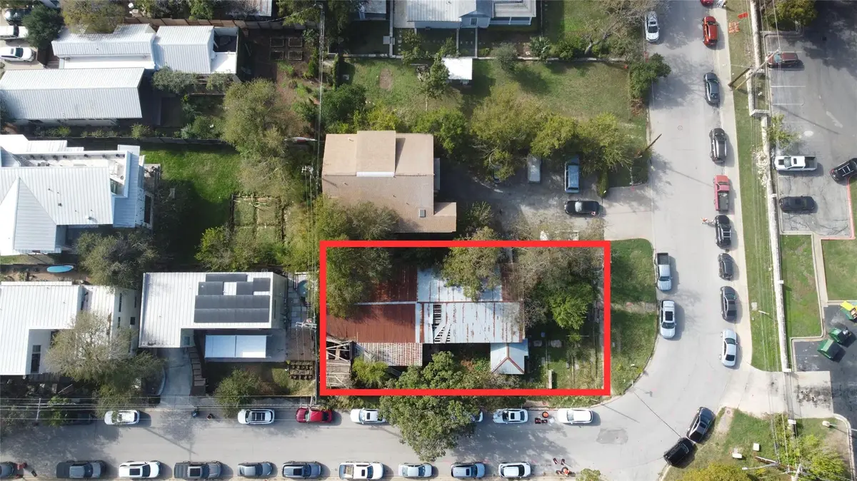 1011 E 16th St, Austin, TX 78702 - Image #1