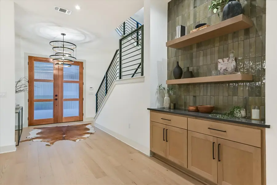 4510 Hank Ave, Austin, TX 78745 - Image #3