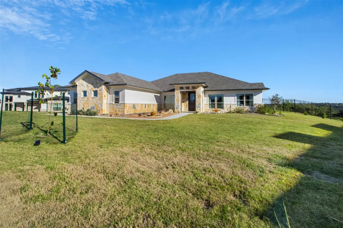 2708 Sun Point Cir, Copperas Cove, TX 76522 - #1
