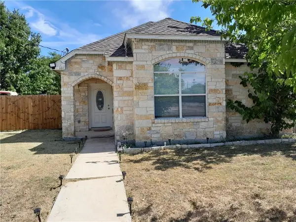 107 E Wheeler St E, Manor, TX 78653